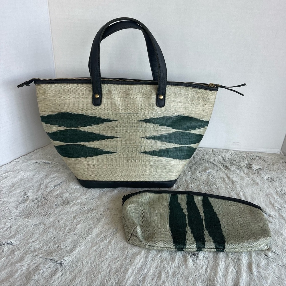 New Decena Collections Stylish Black and Green Bag Set